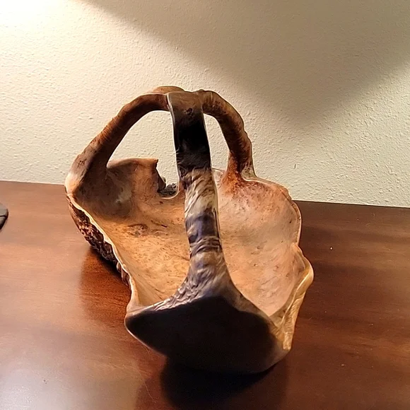 Artisan Made Burlwood Wine Bottle display - Picture 5 of 7